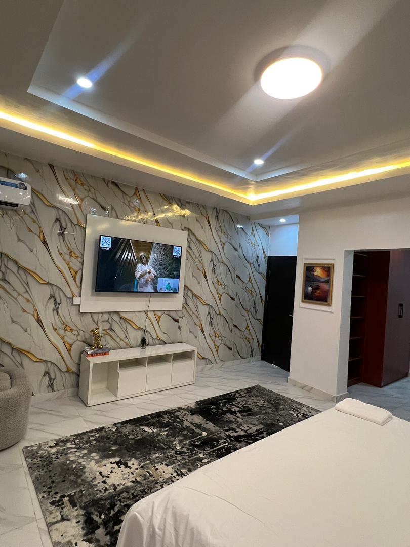 3-Bedroom Residence in Lekki